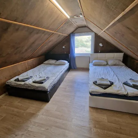 Paju Majutus! بيت للعطل Ohtja